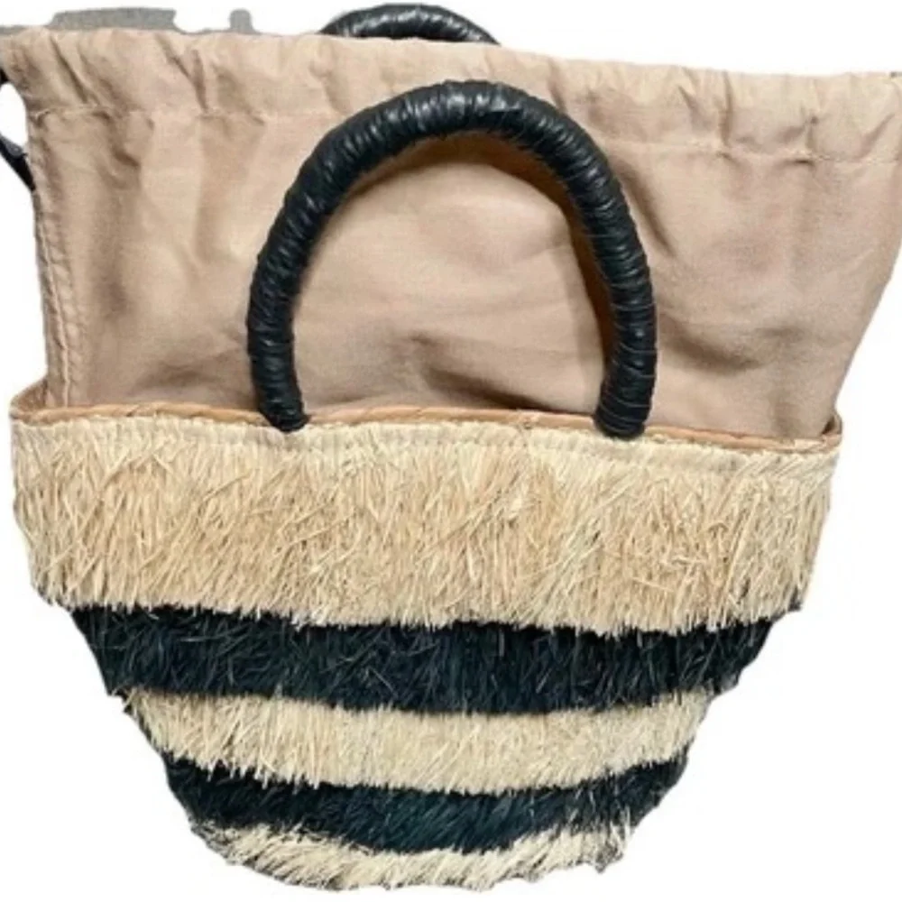 Kayu Two-Tone Straw Mini Tote With Drawstring Closure Natural Black Stripe Bag_6
